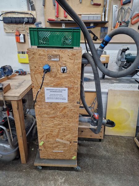 File:WoodVacuum.jpg