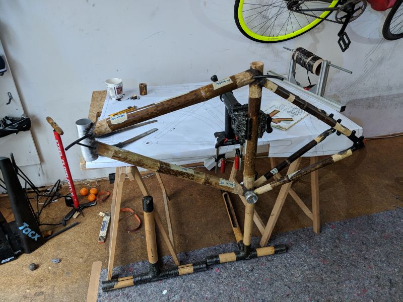 File:Bamboo bike workshop start of day 2.jpg
