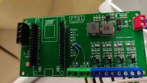 Traffic light pcb front.jpg